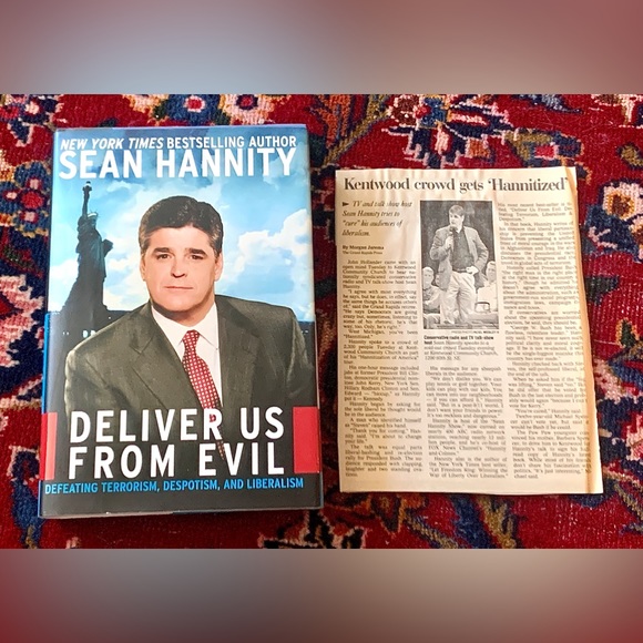 DELIVER US FROM EVIL Hardcover Book SIGNED by Sean Hannity - Picture 1 of 7